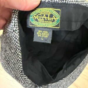 Vintage Scala Men's newsboy style and cap -large